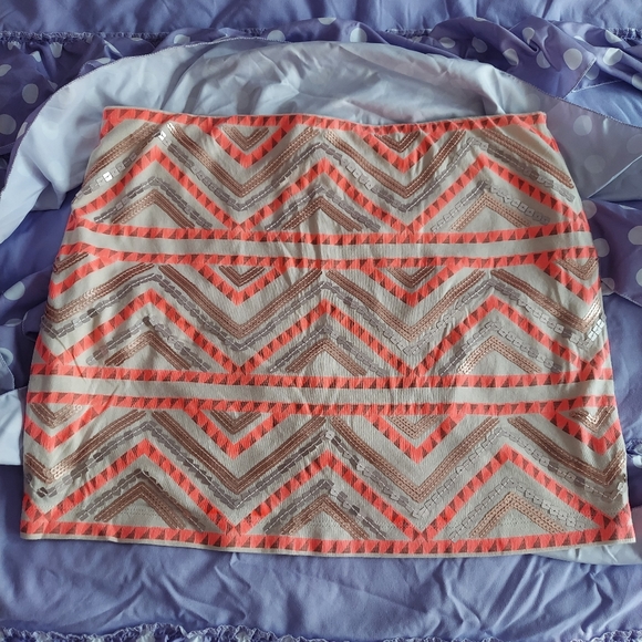 Express mini skirt - Picture 1 of 1